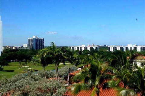 Кондоминиум с 3 спальнями в Авентура, Флорида № 2043517