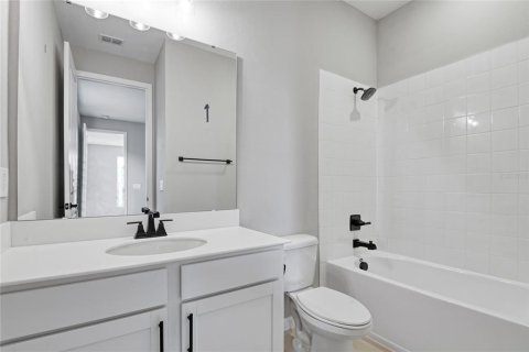 Купить виллу или дом в Уматилла, Флорида 11 комнат, 281.49м2, № 1264447 - фото 10
