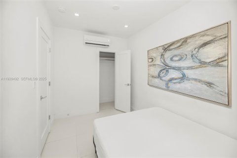 Appartement à louer à Miami Beach, Floride: 2 chambres, 65.03 m2 № 1986949 - photo 13