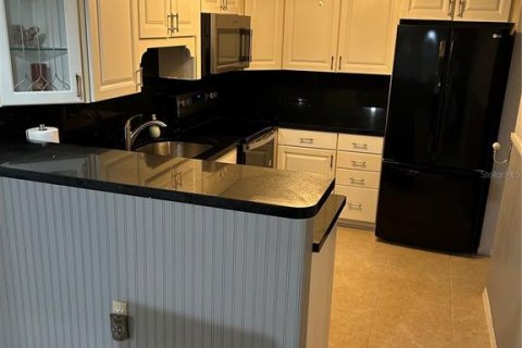 Copropriété à vendre à Palm Harbor, Floride: 2 chambres, 97.55 m2 № 2109879 - photo 5