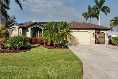 Casa en venta en Punta Gorda, Florida, 3 dormitorios, 210.52 m2 № 1608907 - foto 5