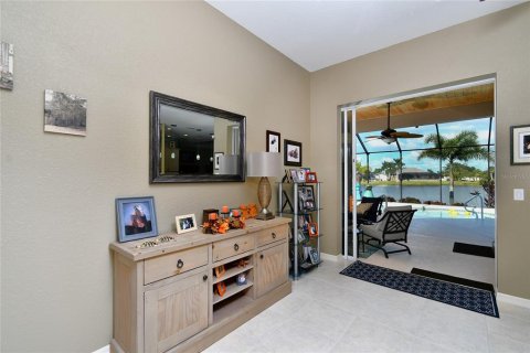 Casa en venta en Punta Gorda, Florida, 3 dormitorios, 210.52 m2 № 1608907 - foto 9