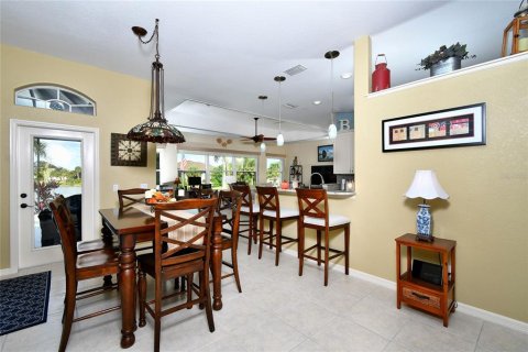 Casa en venta en Punta Gorda, Florida, 3 dormitorios, 210.52 m2 № 1608907 - foto 12