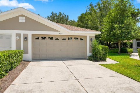 Casa en venta en Spring Hill, Florida, 2 dormitorios, 130.99 m2 № 2312661 - foto 3