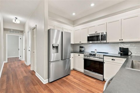 Casa en venta en Spring Hill, Florida, 2 dormitorios, 130.99 m2 № 2312661 - foto 14