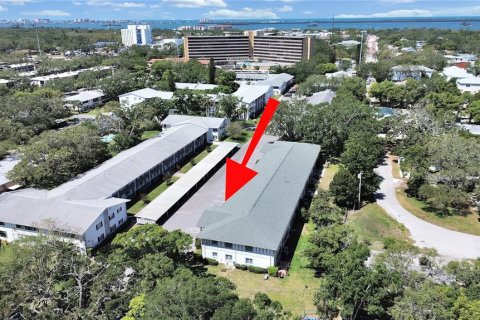 Condo in Dunedin, Florida, 2 bedrooms  № 1640074 - photo 2