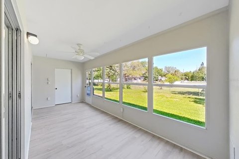 Condo in Dunedin, Florida, 2 bedrooms  № 1640074 - photo 25