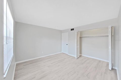 Condo in Dunedin, Florida, 2 bedrooms  № 1640074 - photo 20