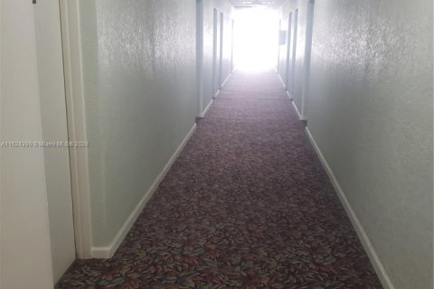 Copropriété à vendre à Fort Lauderdale, Floride: 1 chambre, 70.23 m2 № 2034817 - photo 25