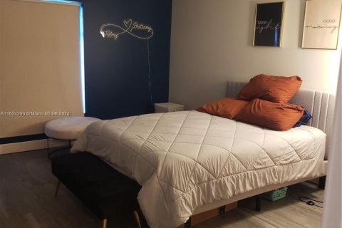Copropriété à vendre à Fort Lauderdale, Floride: 1 chambre, 70.23 m2 № 2034817 - photo 11