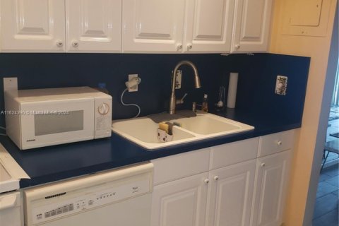 Copropriété à vendre à Fort Lauderdale, Floride: 1 chambre, 70.23 m2 № 2034817 - photo 7