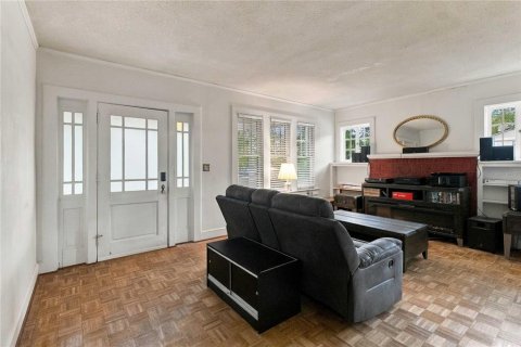 Купить виллу или дом в Орландо, Флорида 11 комнат, 219.16м2, № 2427252 - фото 10