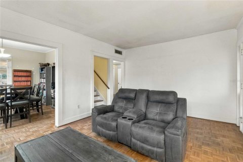 Купить виллу или дом в Орландо, Флорида 11 комнат, 219.16м2, № 2427252 - фото 14