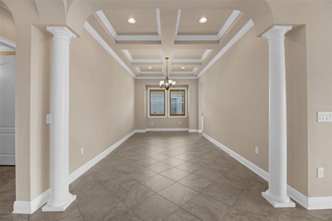 House in Winter Garden, Florida 4 bedrooms, 382.85 sq.m. № 1785585 - photo 14