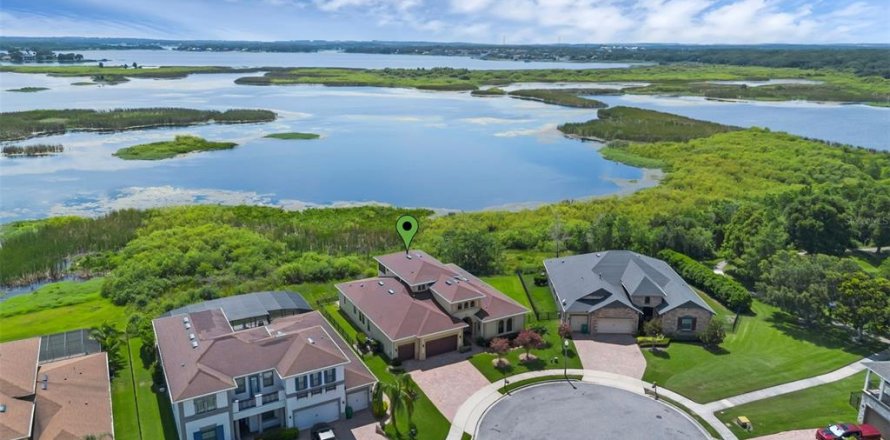 House in Winter Garden, Florida 4 bedrooms, 382.85 sq.m. № 1785585