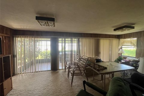 House in Haines City, Florida 3 bedrooms, 130.06 sq.m. № 1885385 - photo 11