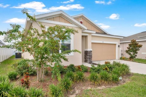 Casa en venta en Haines City, Florida, 4 dormitorios, 210.33 m2 № 1915216 - foto 2
