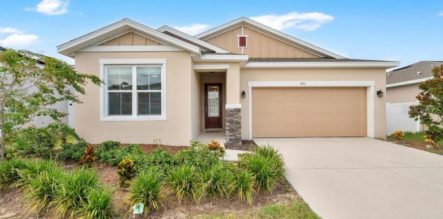 Casa en Haines City, Florida 4 dormitorios, 210.33 m2 № 1915216