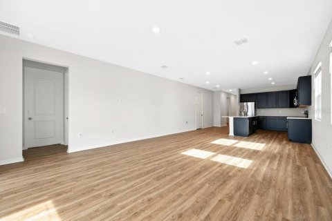 Casa en venta en Haines City, Florida, 4 dormitorios, 210.33 m2 № 1915216 - foto 17