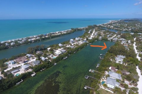 Land in Placida, Florida № 1521318 - photo 1