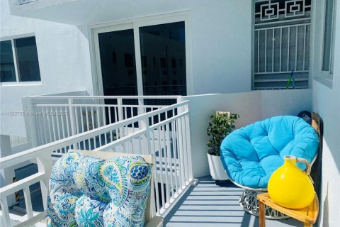 Купить кондоминиум в Майами-Бич, Флорида 1 спальня, 60.94м2, № 2012785 - фото 11