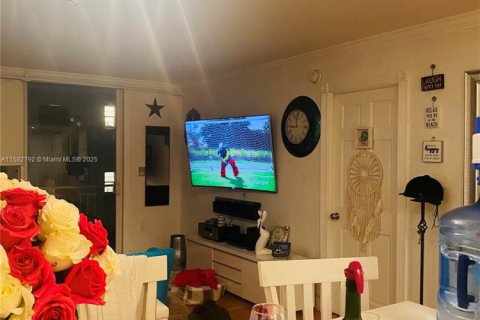 Купить кондоминиум в Майами-Бич, Флорида 1 спальня, 60.94м2, № 2012785 - фото 20