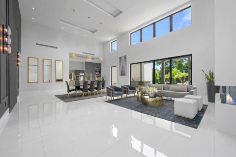 Купить виллу или дом в Плантация, Флорида 2 комнаты, 627.65м2, № 2252555 - фото 2