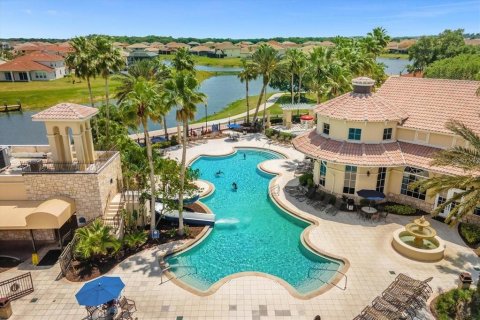 Villa ou maison à vendre à Kissimmee, Floride: 6 chambres, 339.19 m2 № 2097633 - photo 3
