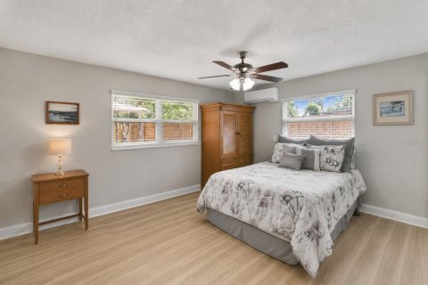 Villa ou maison à vendre à Dunedin, Floride: 3 chambres, 128.67 m2 № 2324056 - photo 12