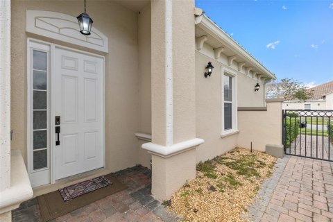 Villa ou maison à louer à Kissimmee, Floride: 3 chambres, 176.51 m2 № 1914542 - photo 3