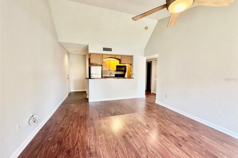 Condominio en alquiler en Clearwater, Florida, 1 dormitorio, 62.99 m2 № 1915641 - foto 7