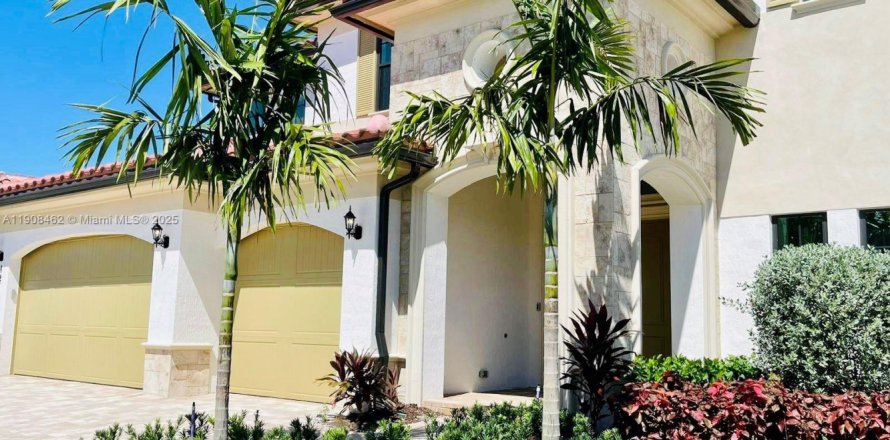 Casa en Parkland, Florida 5 dormitorios, 395.3 m2 № 1964952