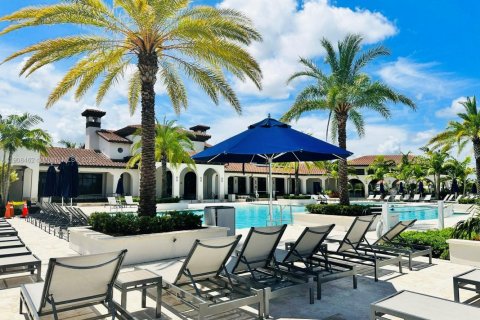 Casa en venta en Parkland, Florida, 5 dormitorios, 395.3 m2 № 1964952 - foto 21