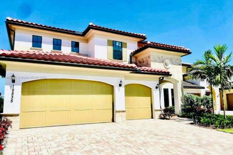Casa en venta en Parkland, Florida, 5 dormitorios, 395.3 m2 № 1964952 - foto 2