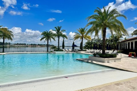 Casa en venta en Parkland, Florida, 5 dormitorios, 395.3 m2 № 1964952 - foto 19