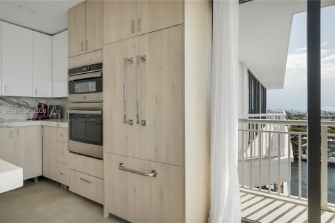 Купить кондоминиум в Форт-Лодердейл, Флорида 2 спальни, 145.02м2, № 2153780 - фото 19