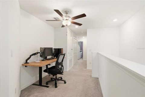 Townhouse in CONNERTON

 in Land O' Lakes, Florida 3 bedrooms, 148.74 sq.m. № 2377628 - photo 24