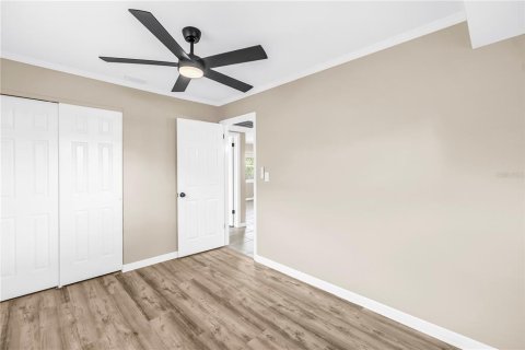 Casa en venta en Saint Petersburg, Florida, 3 dormitorios, 74.69 m2 № 2385882 - foto 17