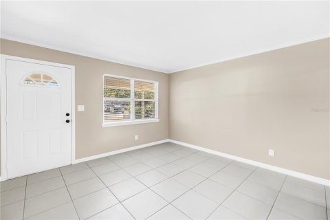 Casa en venta en Saint Petersburg, Florida, 3 dormitorios, 74.69 m2 № 2385882 - foto 5