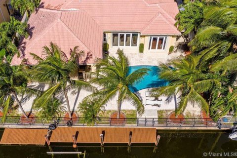 Villa ou maison à louer à Hollywood, Floride: 4 chambres, 270.53 m2 № 1939646 - photo 26