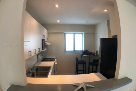 Copropriété à louer à Miami Beach, Floride: 1 chambre, 67.82 m2 № 2264612 - photo 10