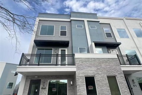 Immobilier commercial à louer à Oviedo, Floride: 70.61 m2 № 1535484 - photo 1