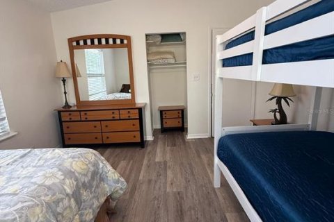 House in Clearwater, Florida 3 bedrooms, 139.35 sq.m. № 2310695 - photo 23