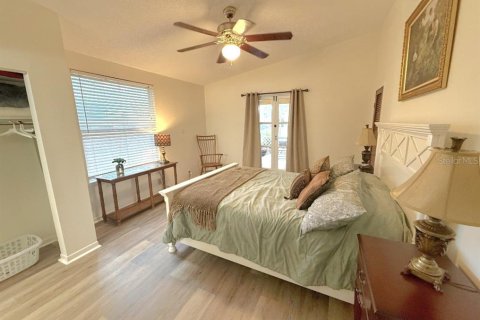 House in Clearwater, Florida 3 bedrooms, 139.35 sq.m. № 2310695 - photo 22