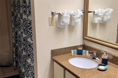Condo in Kissimmee, Florida, 1 bedroom  № 1883574 - photo 12