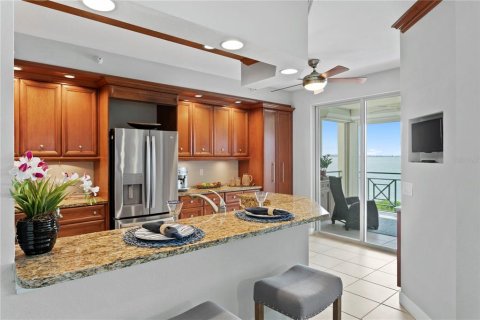 Condominio en venta en Saint Petersburg, Florida, 3 dormitorios, 153.57 m2 № 1816786 - foto 19