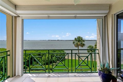 Condominio en venta en Saint Petersburg, Florida, 3 dormitorios, 153.57 m2 № 1816786 - foto 3