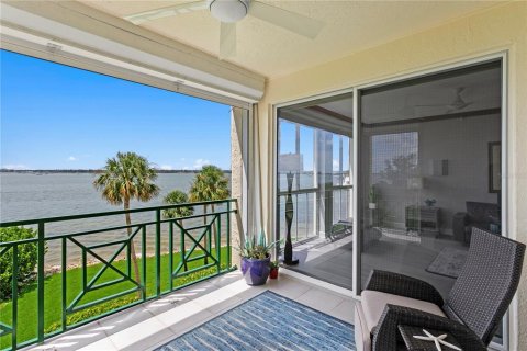 Condominio en venta en Saint Petersburg, Florida, 3 dormitorios, 153.57 m2 № 1816786 - foto 5