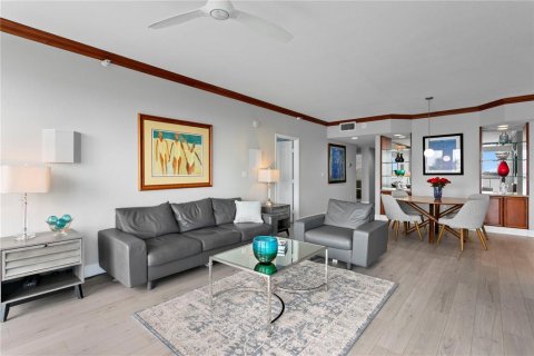 Condominio en venta en Saint Petersburg, Florida, 3 dormitorios, 153.57 m2 № 1816786 - foto 13