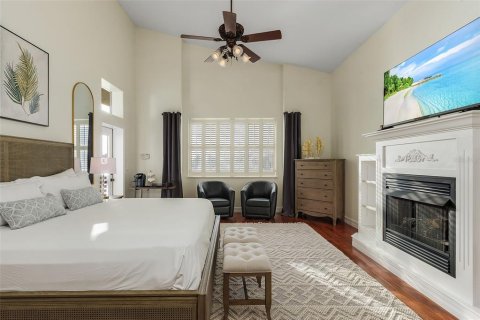 House in Port Charlotte, Florida 4 bedrooms, 364.55 sq.m. № 2428942 - photo 13